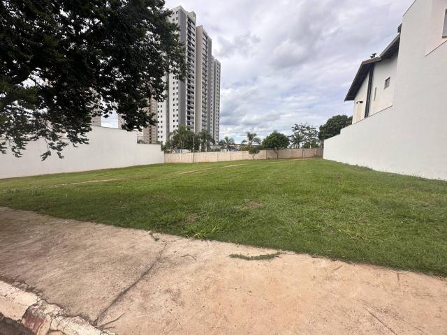 #220 - Área para Venda em São Paulo - SP