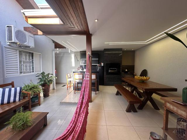 #233 - Casa para Venda em Bauru - SP