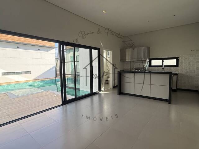#273 - Casa para Venda em Bauru - SP