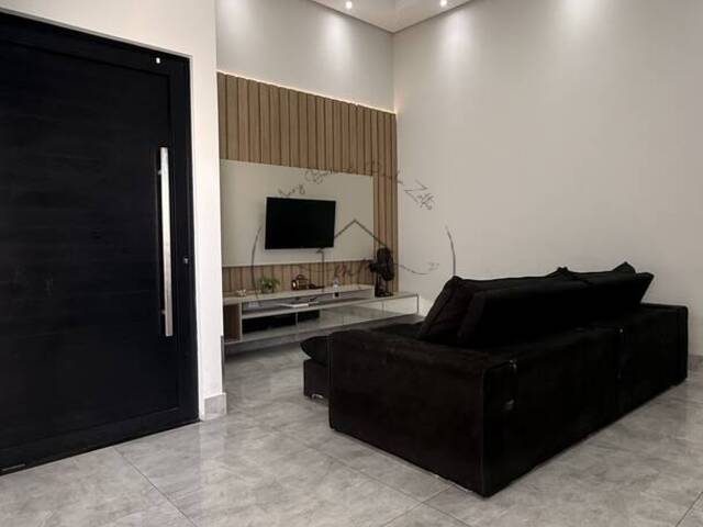 #305 - Casa para Venda em Bauru - SP