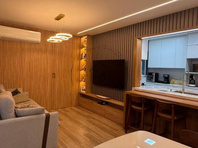 #307 - Apartamento para Venda em Bauru - SP