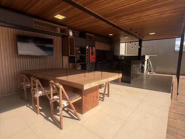 Casa para Venda em Piratininga - 4