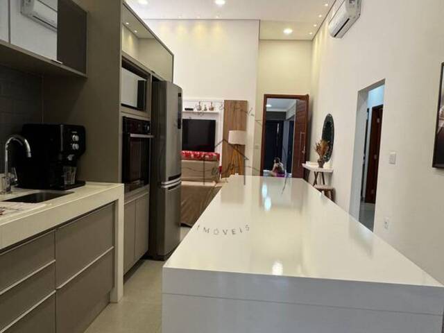 #312 - Casa para Venda em Bauru - SP