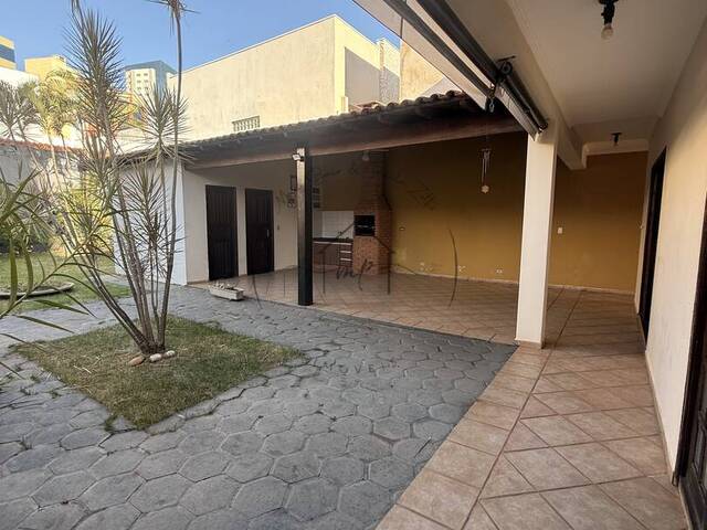 #330 - Casa para Venda em Bauru - SP